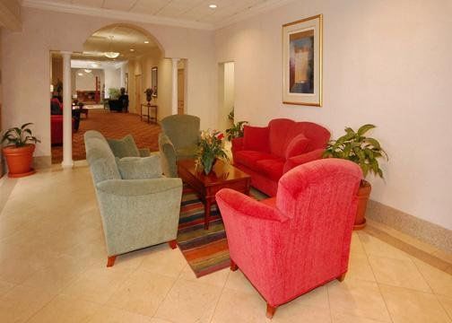 Clarion Hotel Fort Myers Interior photo